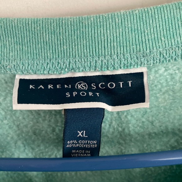 XL Cropped Crewneck - Picture 2 of 3